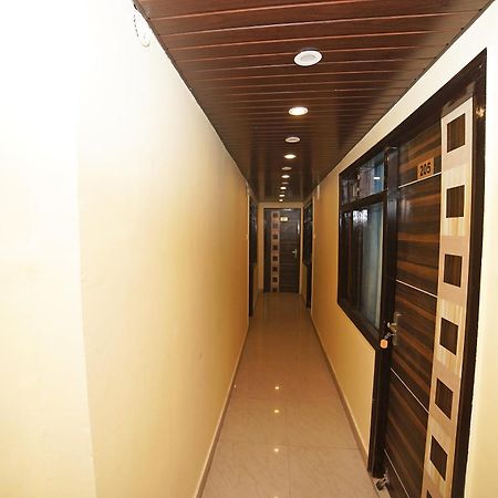 Hotel Oyo Flagship 8594 Golden Nest Nainital Esterno foto