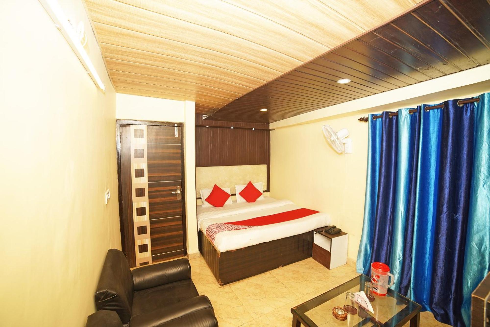 Hotel Oyo Flagship 8594 Golden Nest Nainital Esterno foto