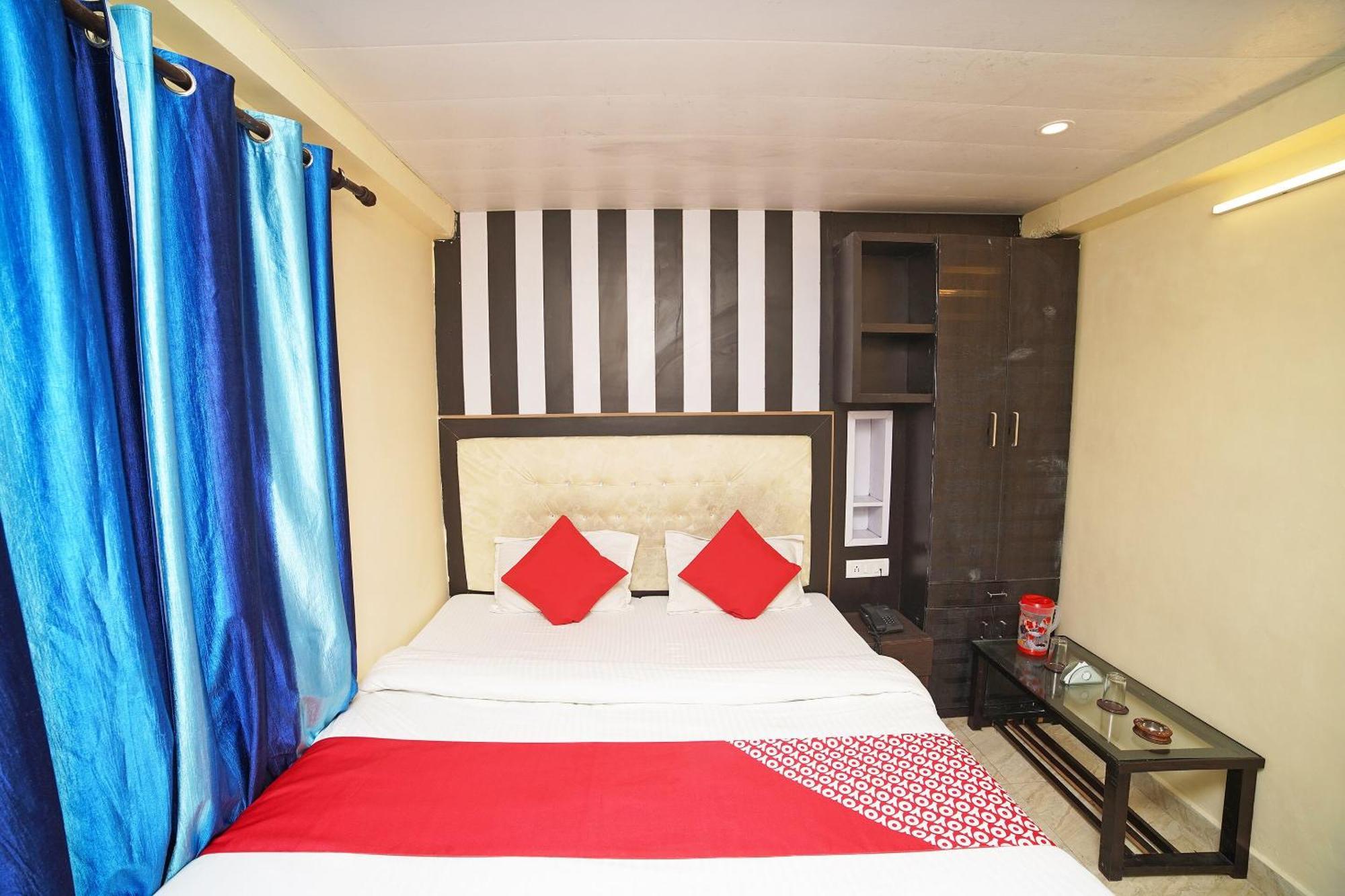 Hotel Oyo Flagship 8594 Golden Nest Nainital Esterno foto