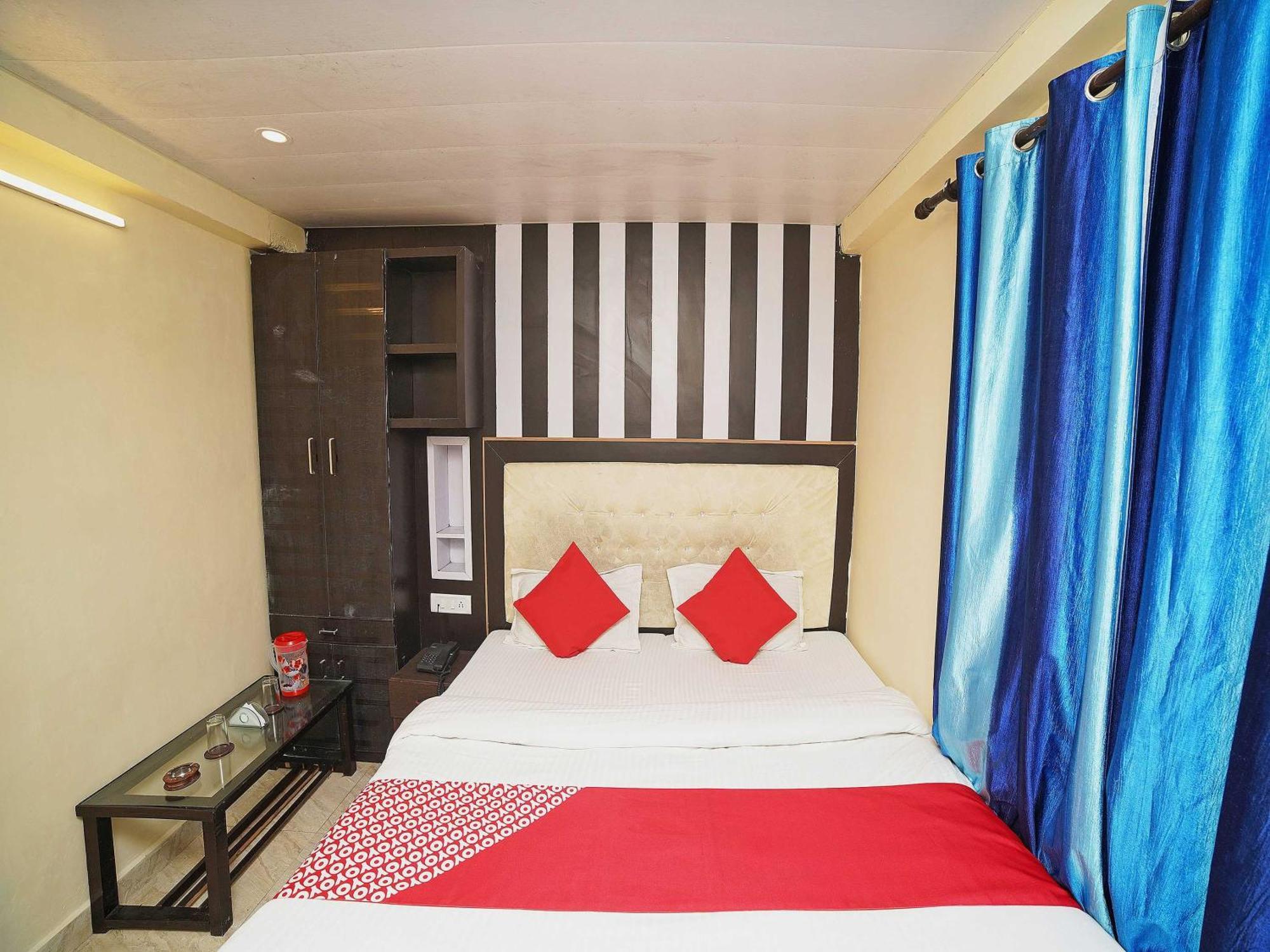 Hotel Oyo Flagship 8594 Golden Nest Nainital Esterno foto