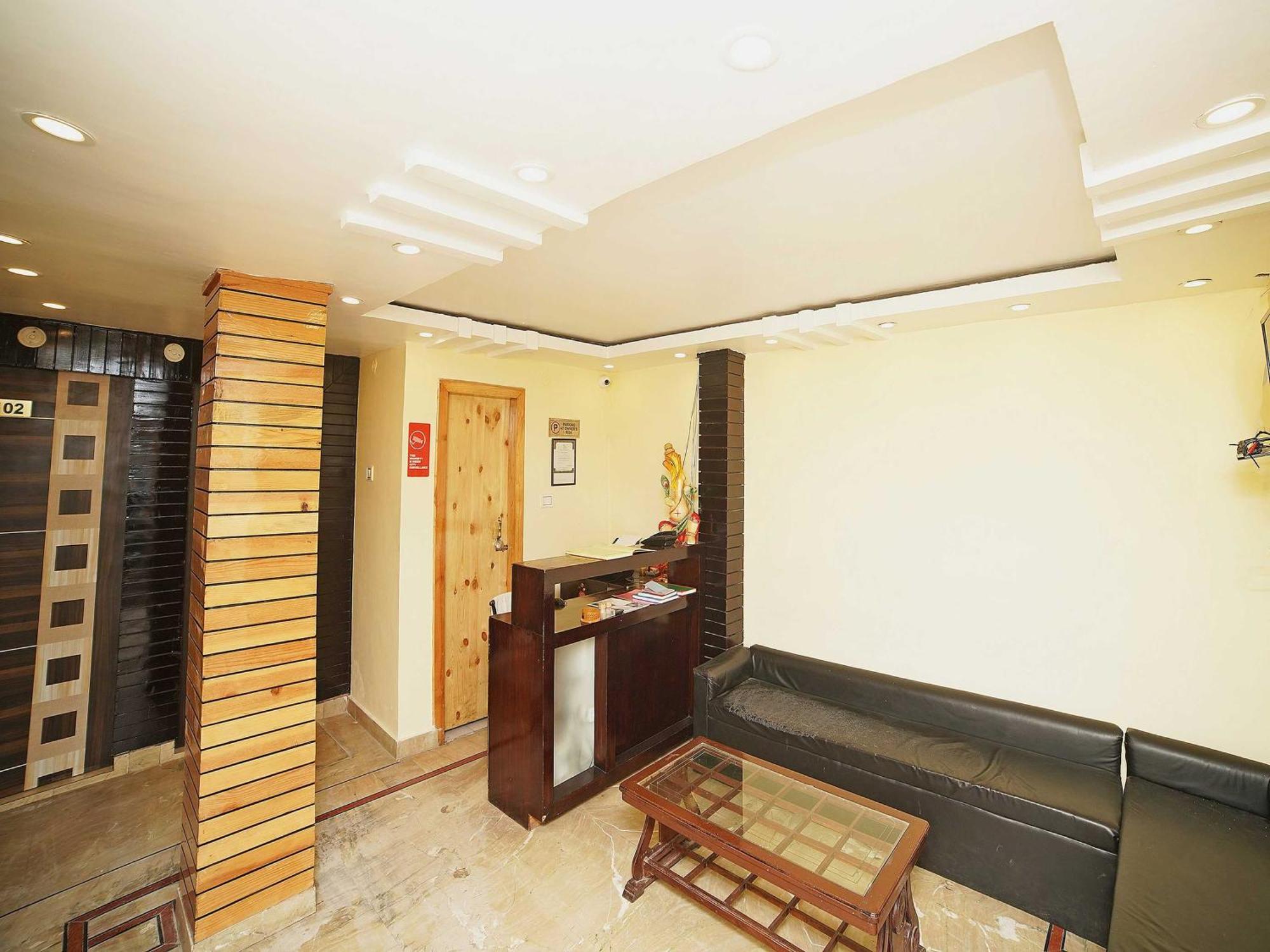 Hotel Oyo Flagship 8594 Golden Nest Nainital Esterno foto